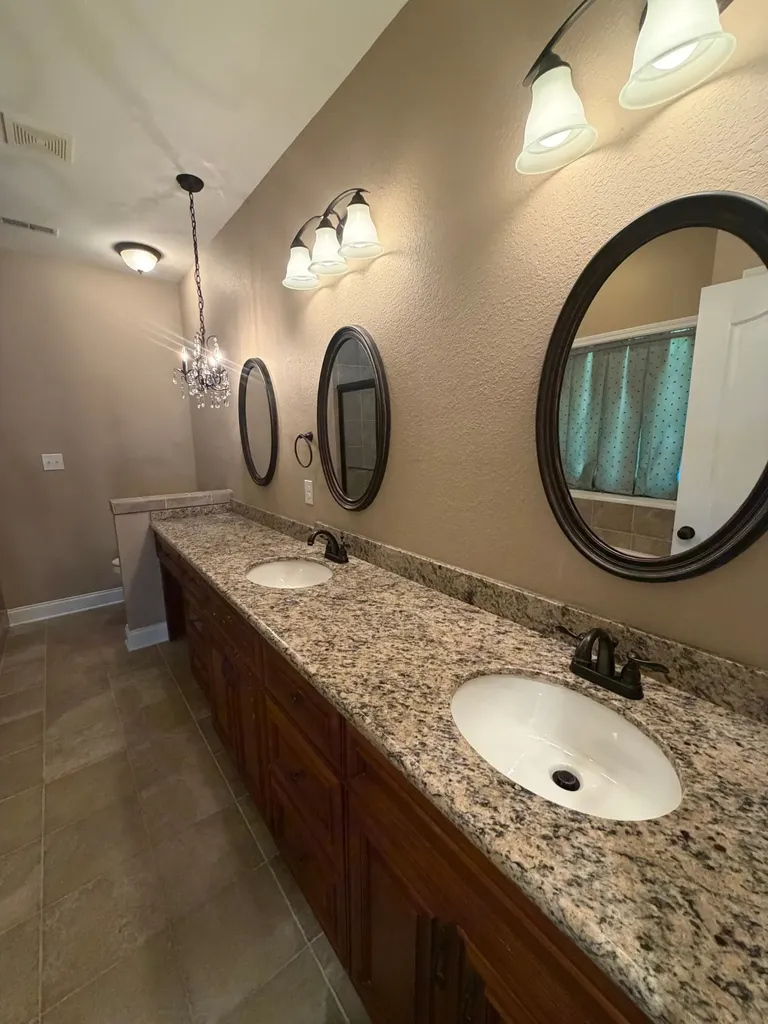 266 Turnberry Circle Clarksville TN 37043