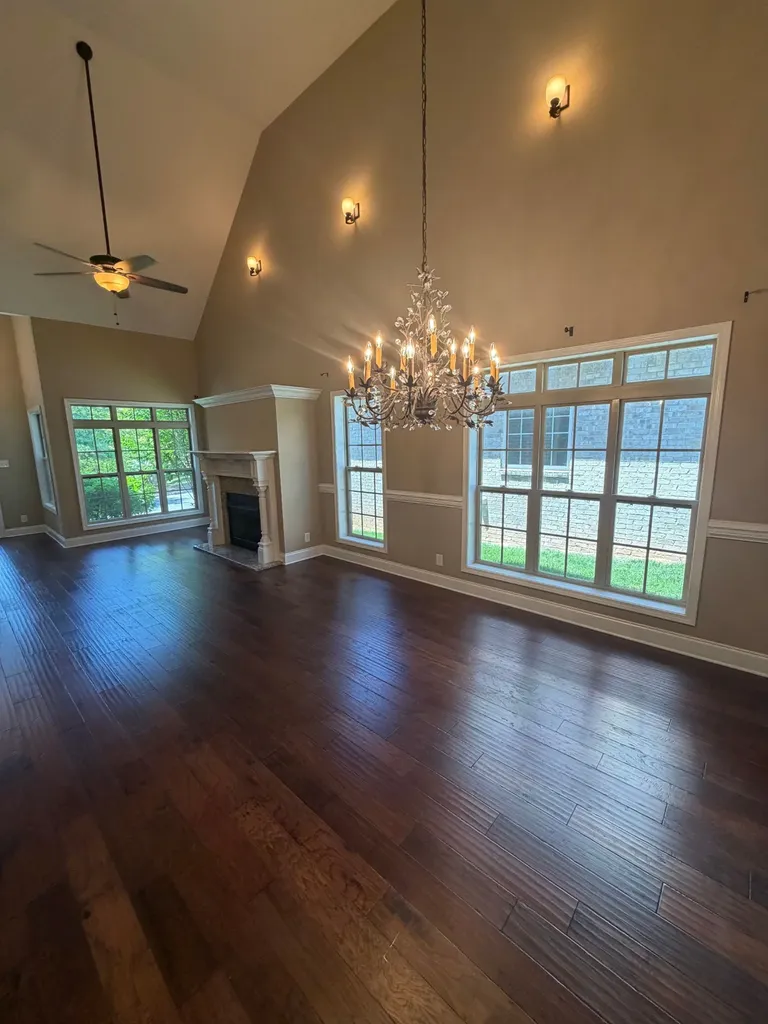 266 Turnberry Circle Clarksville TN 37043