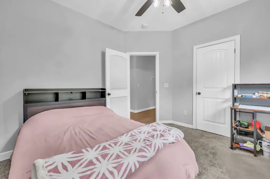 4980 Shiloh Bridge Road Cumberland Furnace TN 37051