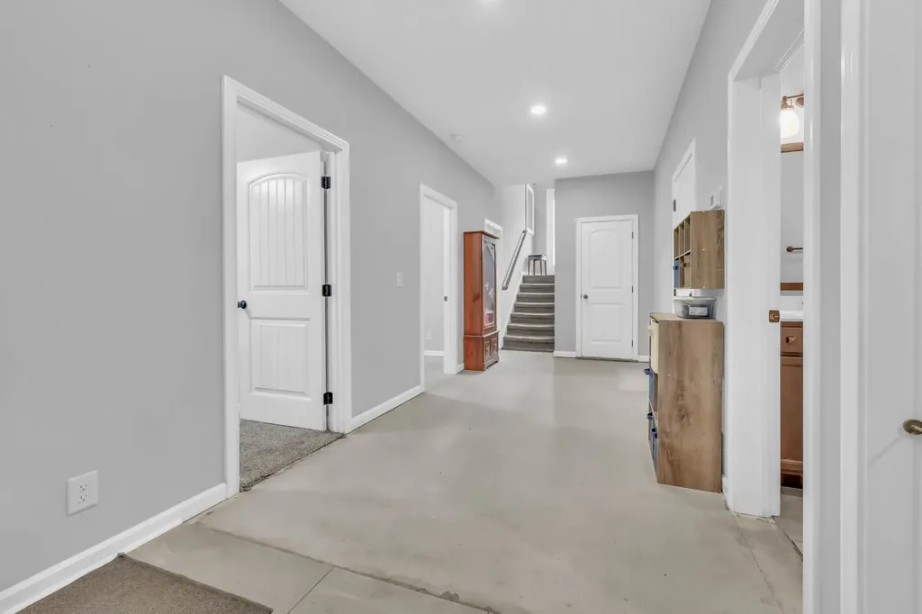 4980 Shiloh Bridge Road Cumberland Furnace TN 37051