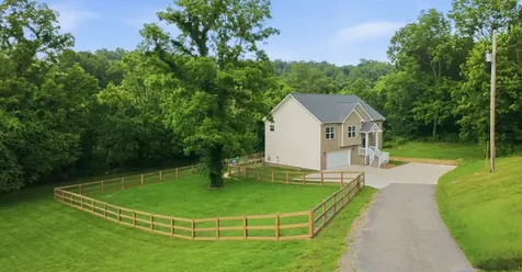 4980 Shiloh Bridge Road Cumberland Furnace TN 37051