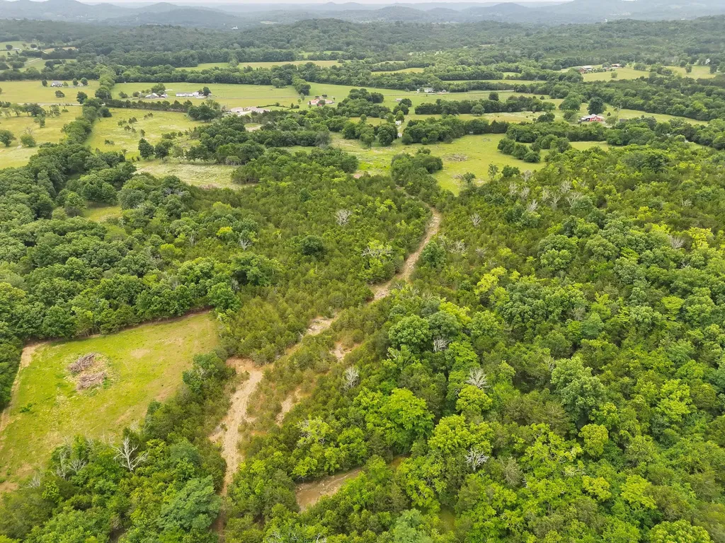 4492 Murray Kittrell Road Readyville TN 37149