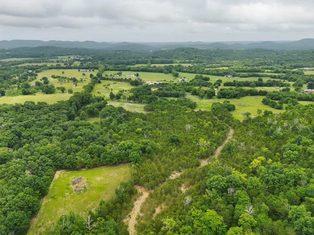 4492 Murray Kittrell Road Readyville TN 37149