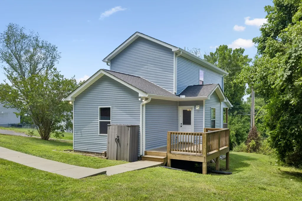 91 Valley View Street Ashland City TN 37015