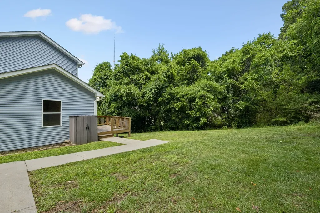 91 Valley View Street Ashland City TN 37015