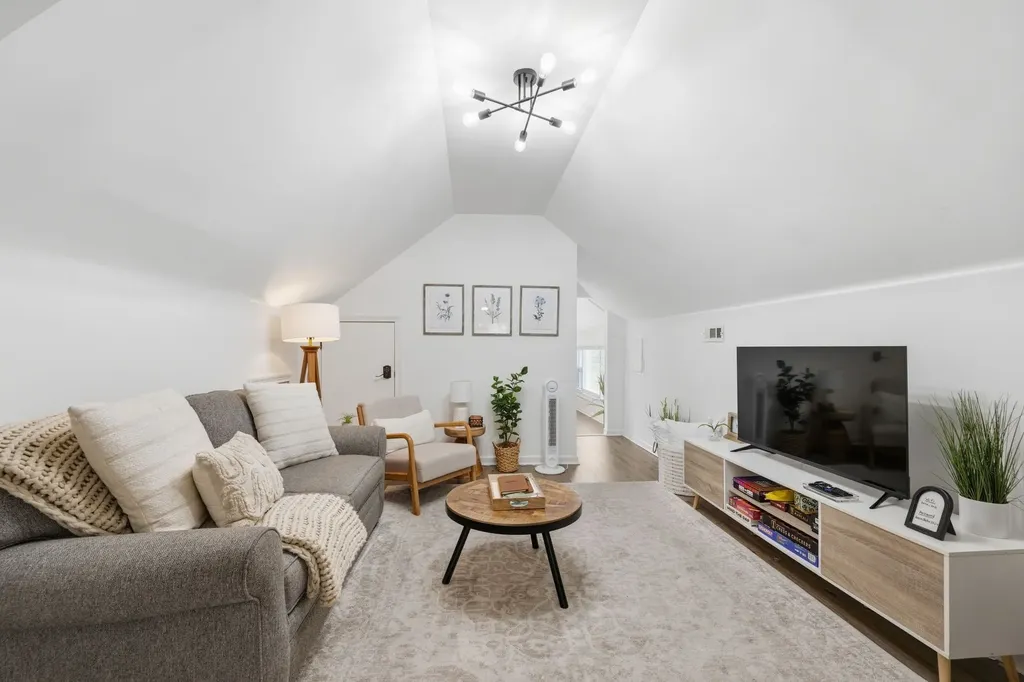 201 Maplewood Trace Nashville TN 37207