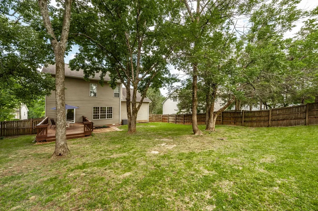 159 W Harbor Hendersonville TN 37075