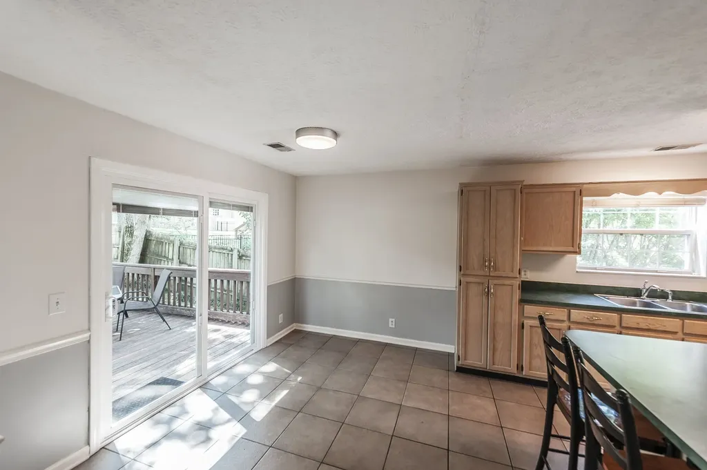 159 W Harbor Hendersonville TN 37075