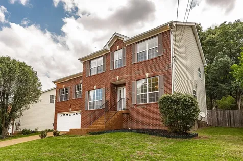 159 W Harbor Hendersonville TN 37075