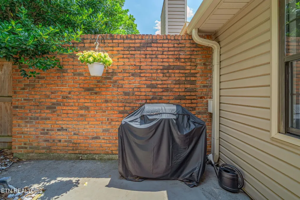 453 Amanda Circle Knoxville TN 37922