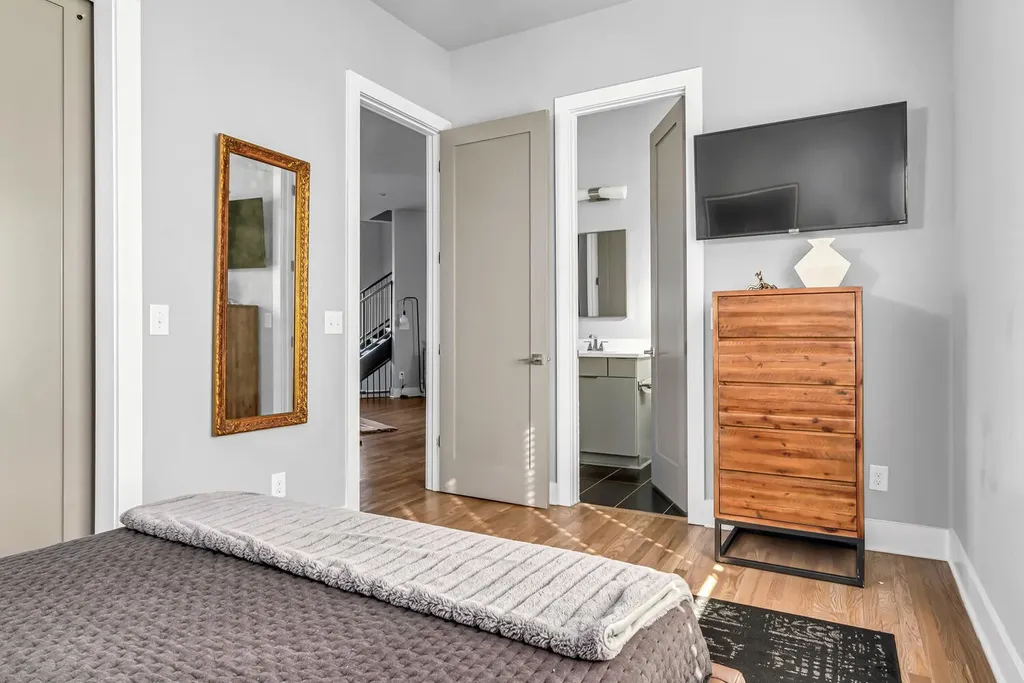 1000 W Trinity Lane Nashville TN 37218