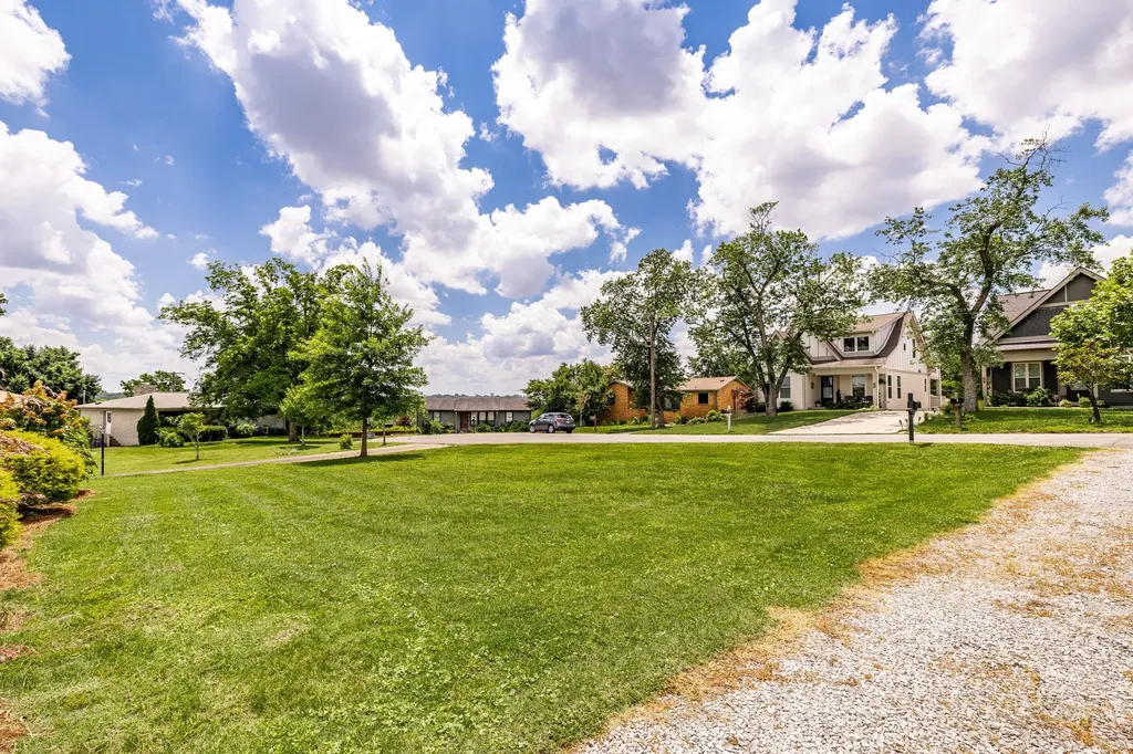 204 Noonan Court Nashville TN 37206