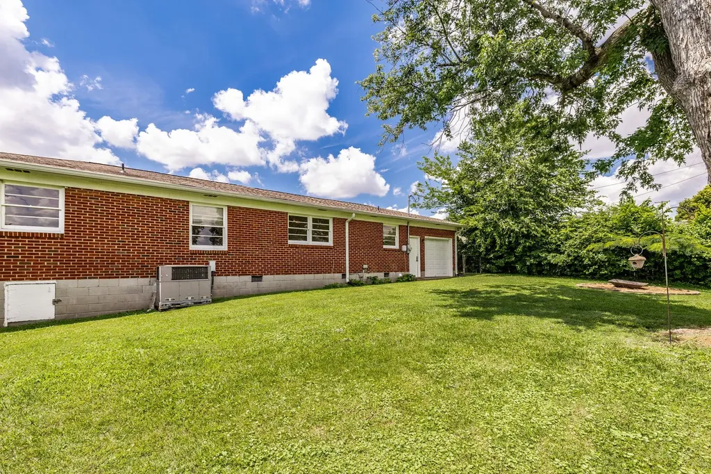 204 Noonan Court Nashville TN 37206