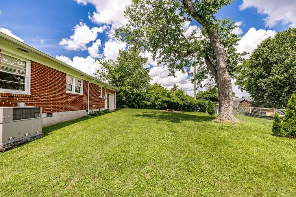 204 Noonan Court Nashville TN 37206