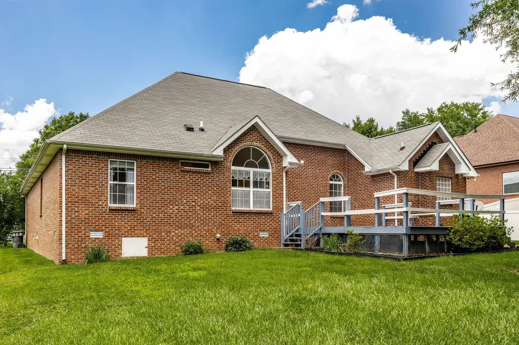 353 Remington Avenue Gallatin TN 37066