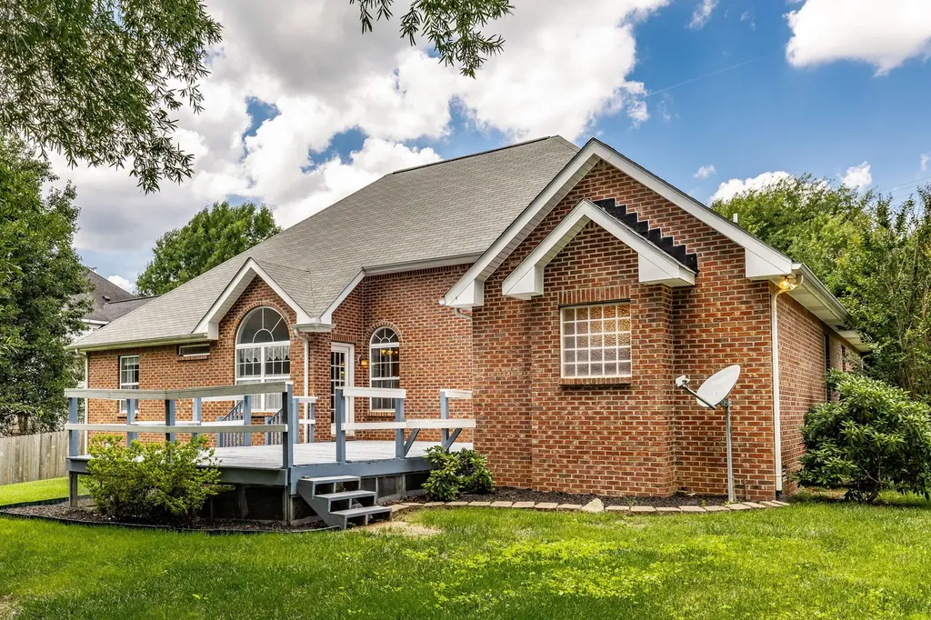 353 Remington Avenue Gallatin TN 37066