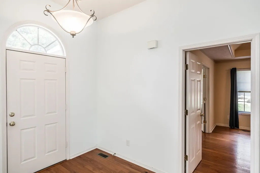 353 Remington Avenue Gallatin TN 37066