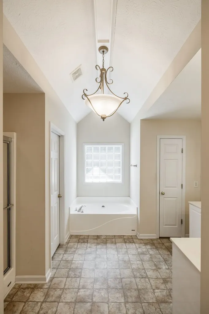 353 Remington Avenue Gallatin TN 37066