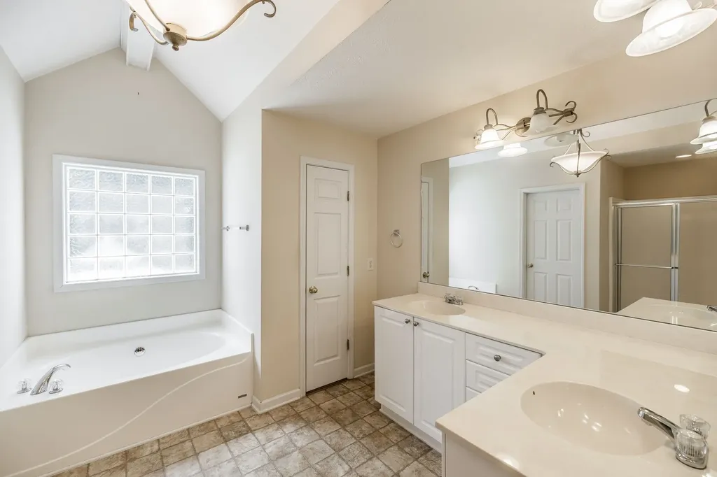 353 Remington Avenue Gallatin TN 37066