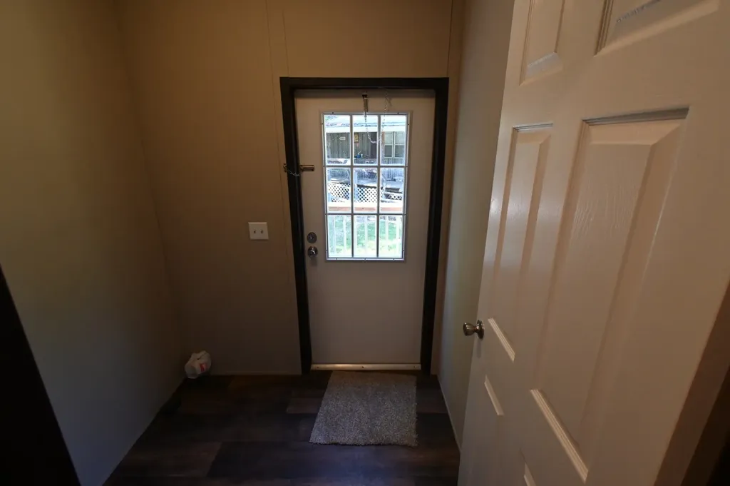 25 Marble Lane Linden TN 37096