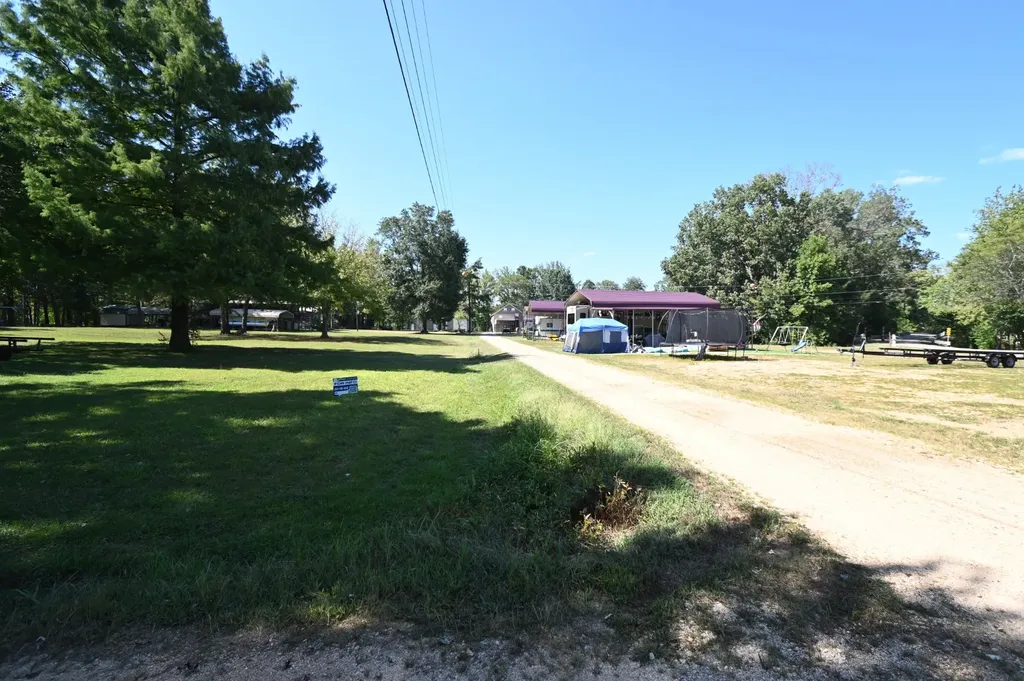 25 Marble Lane Linden TN 37096