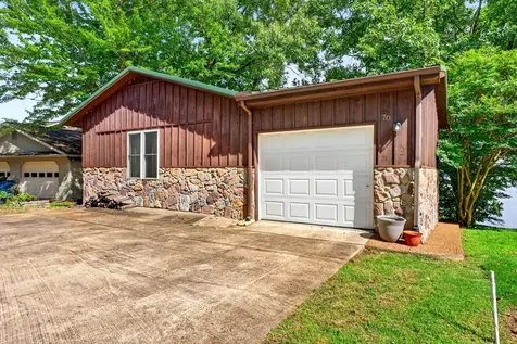 70 Hailey Lane Springville TN 38256