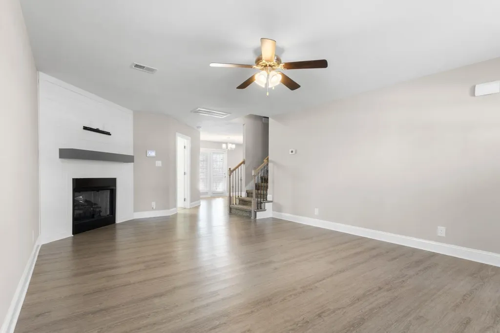 618 Battery Court Clarksville TN 37042