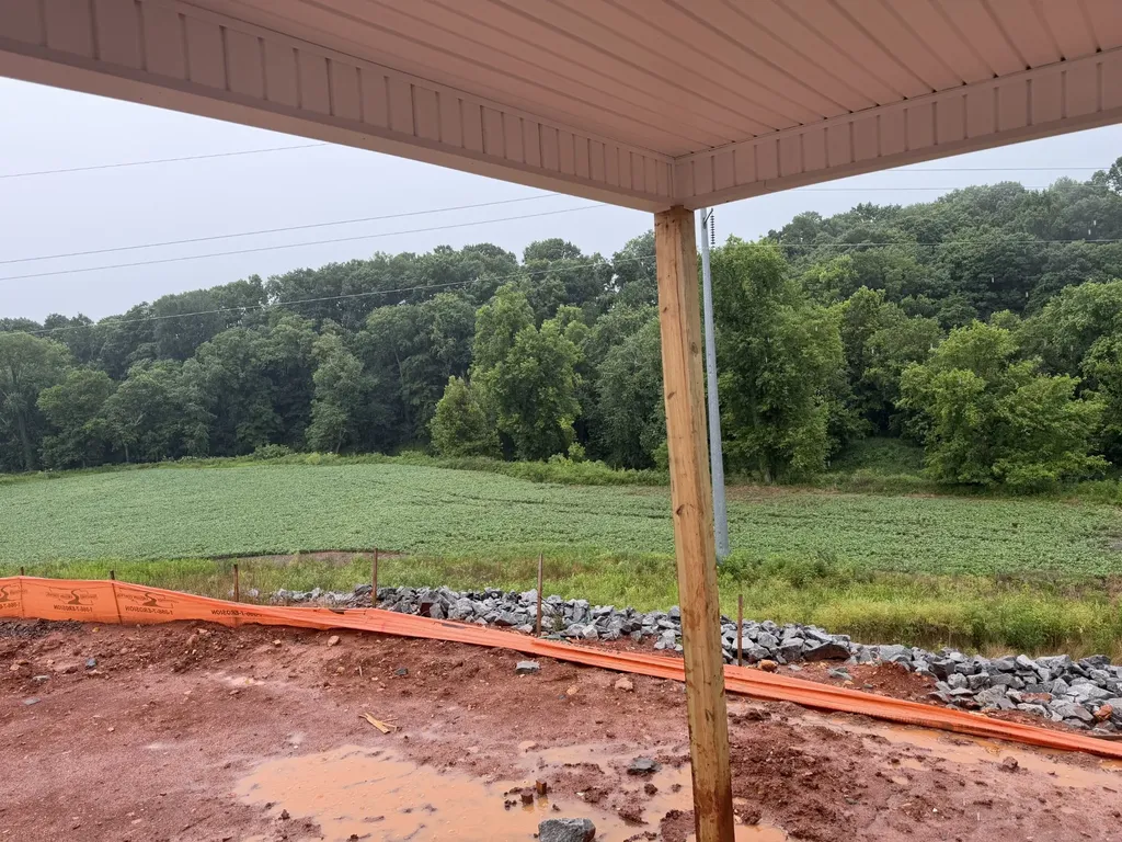 337 Cardinal Creek Clarksville TN 37040