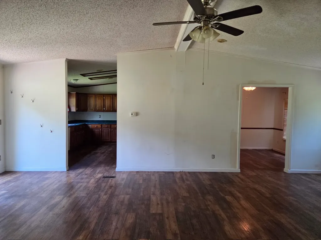 2628 Bristow Road Columbia TN 38401
