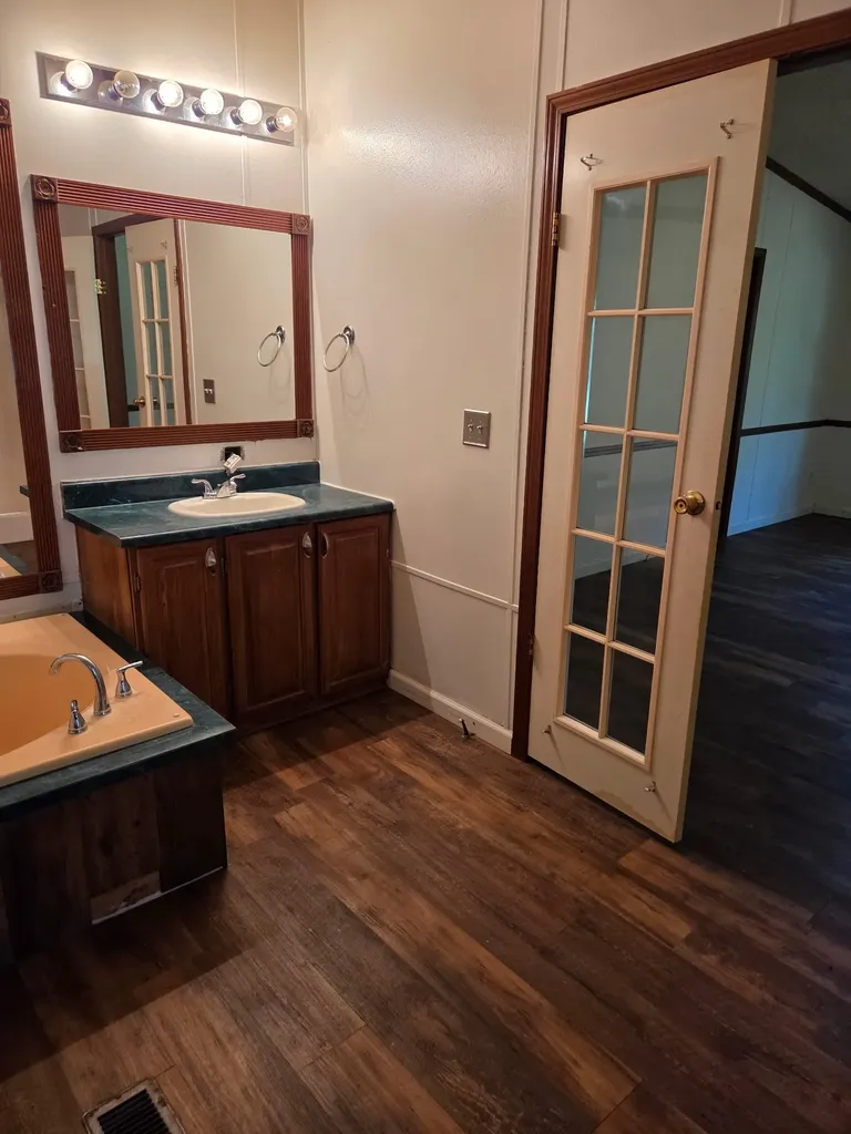 2628 Bristow Road Columbia TN 38401