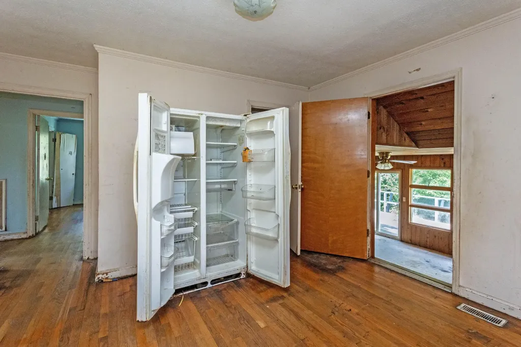 14329 Lower East Valley Road Pikeville TN 37367