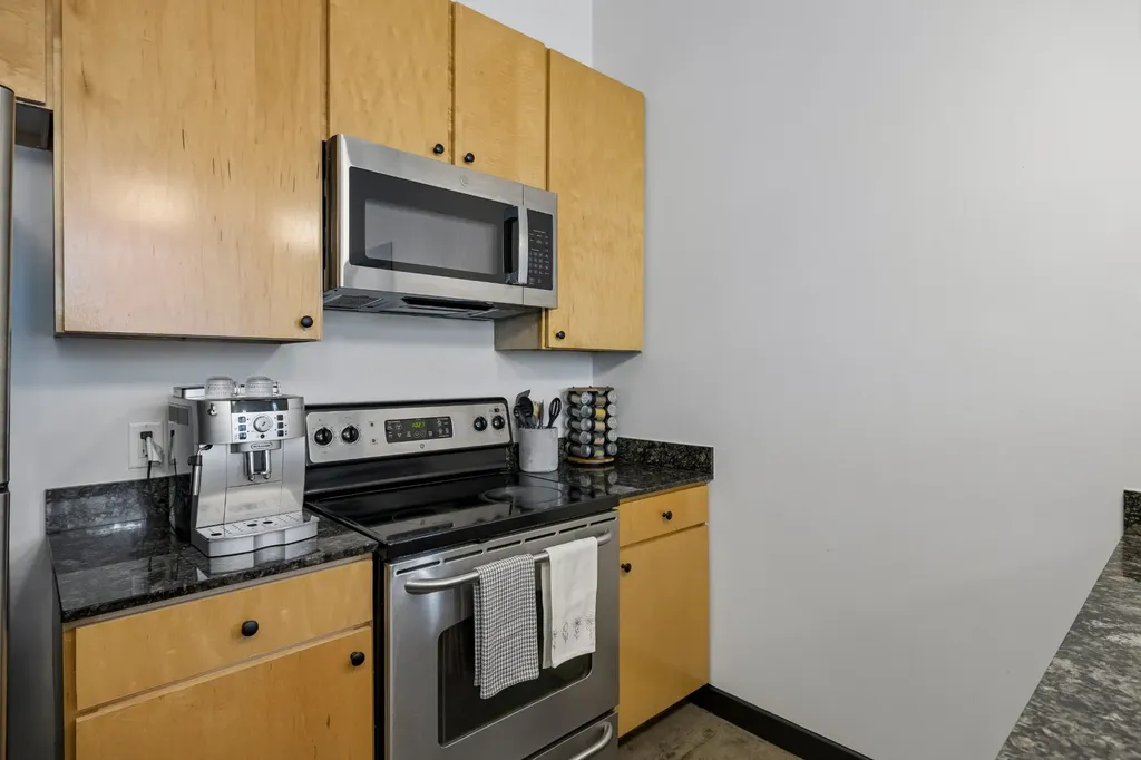 926 Woodland Street Nashville TN 37206
