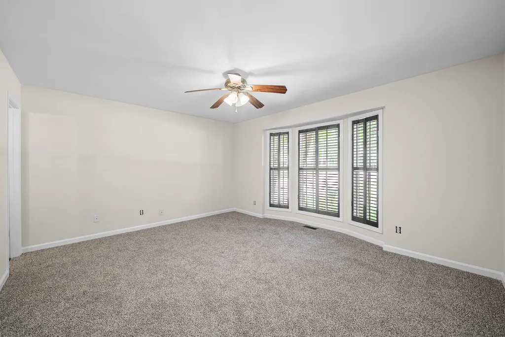 3325 Backridge Road Woodlawn TN 37191