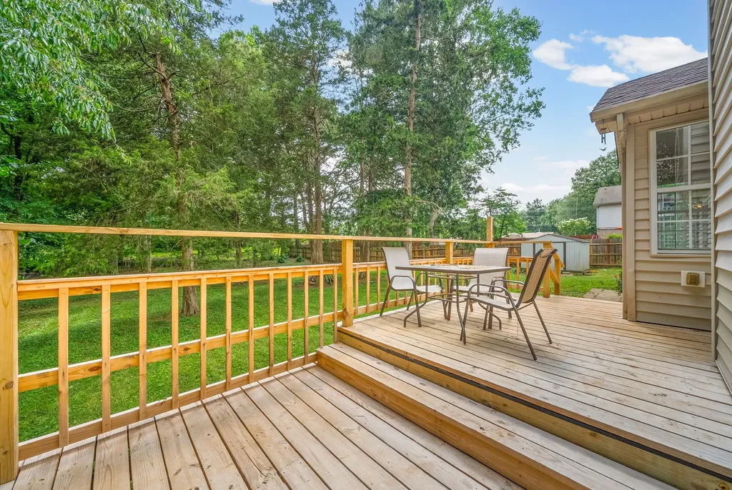3325 Backridge Road Woodlawn TN 37191