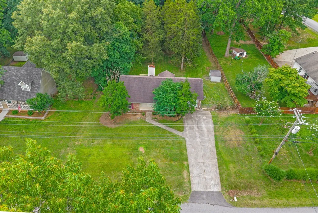 3325 Backridge Road Woodlawn TN 37191