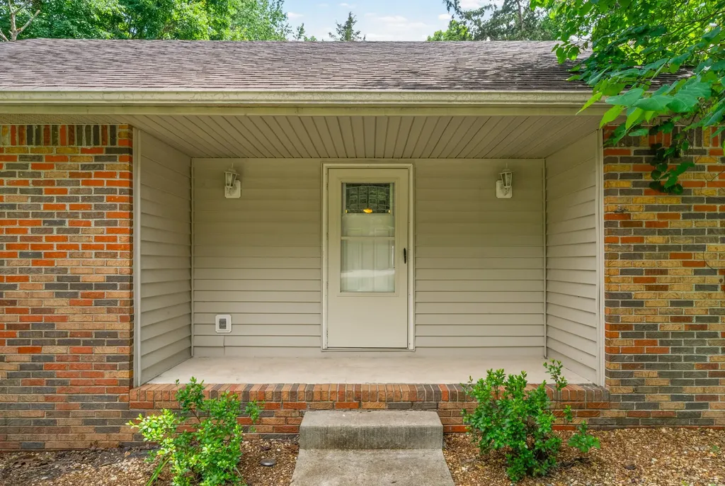 3325 Backridge Road Woodlawn TN 37191