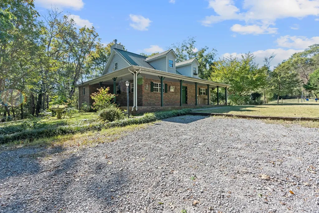 59 Grays Lane Fayetteville TN 37334