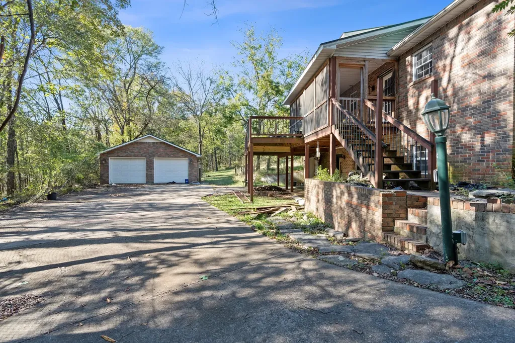 59 Grays Lane Fayetteville TN 37334