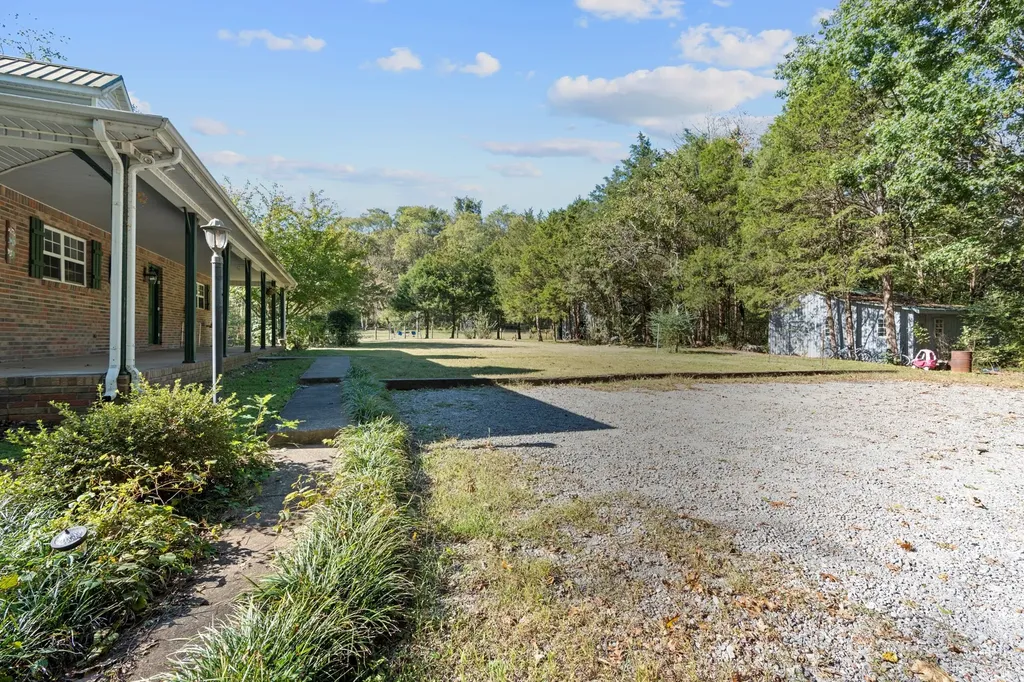 59 Grays Lane Fayetteville TN 37334