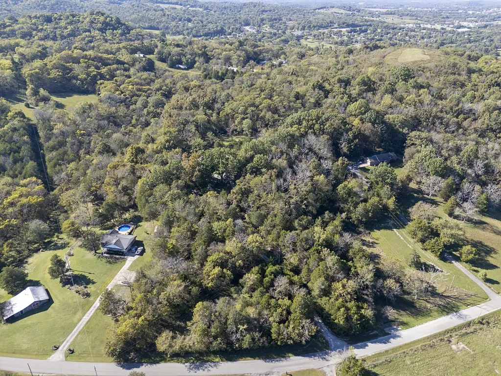 59 Grays Lane Fayetteville TN 37334