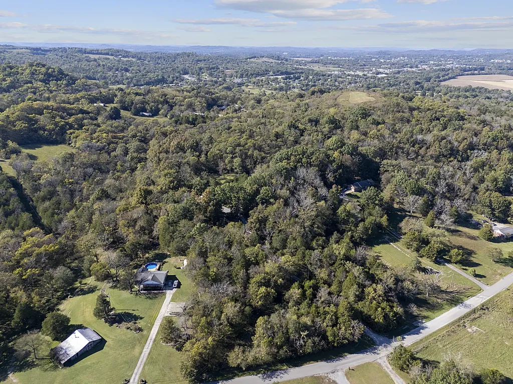 59 Grays Lane Fayetteville TN 37334