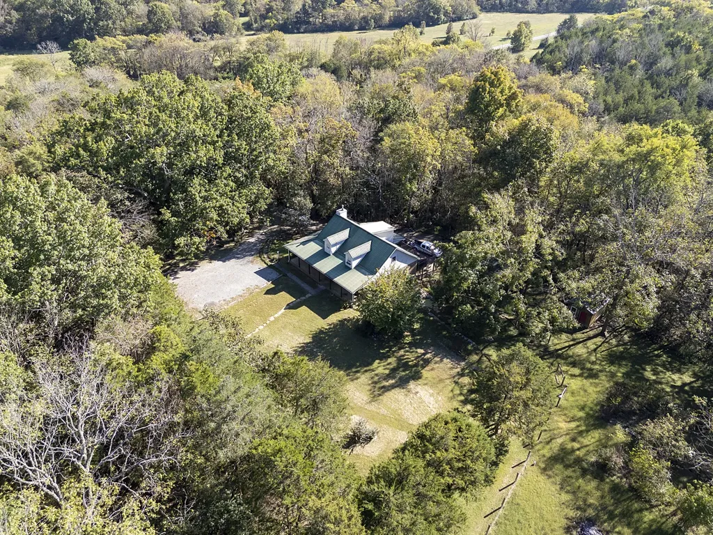 59 Grays Lane Fayetteville TN 37334