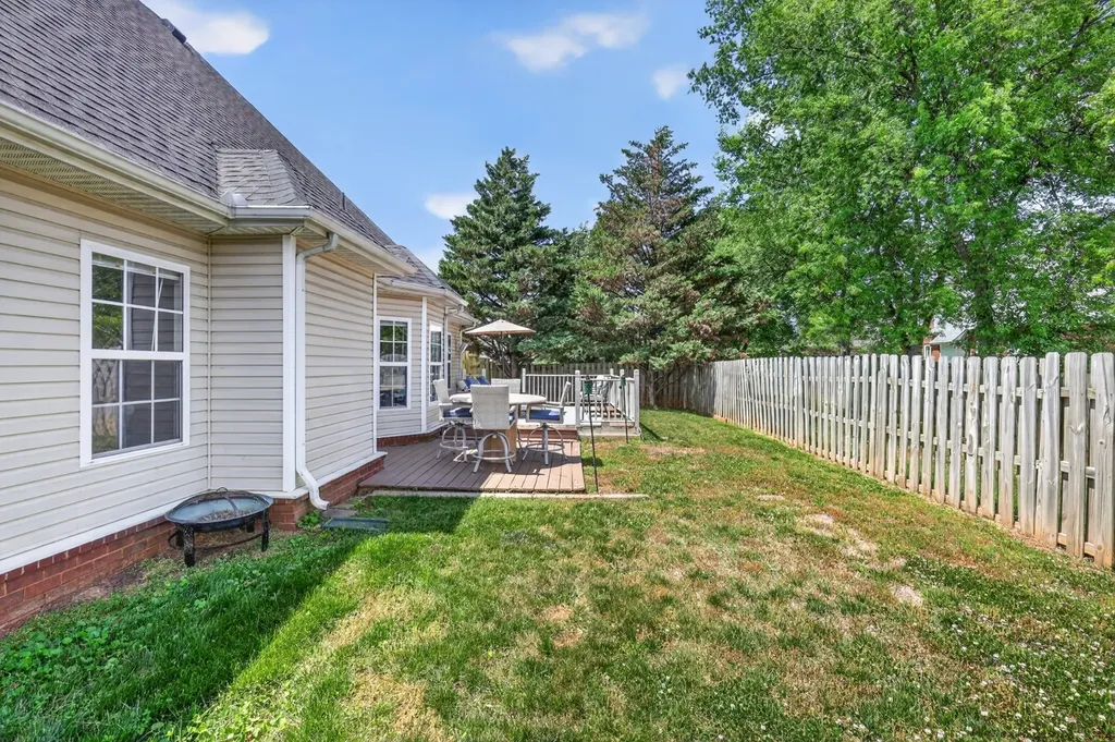 2626 Westhaven Drive Murfreesboro TN 37128