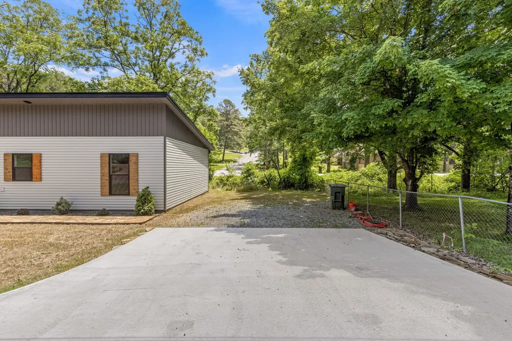 5934 Old Dayton Pike Chattanooga TN 37415