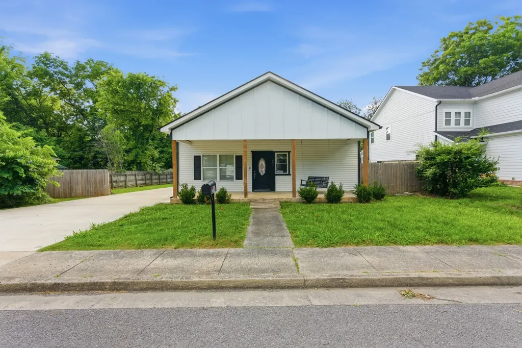 204 Richardson Avenue Murfreesboro TN 37130