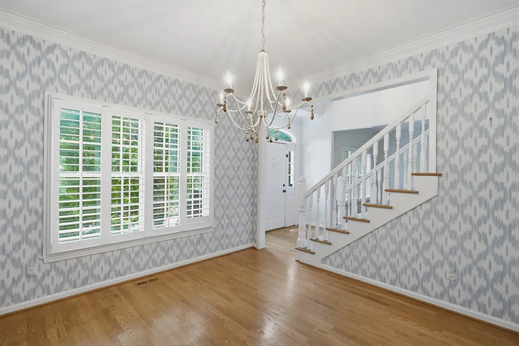 72 Ravenwood Hills Circle Nashville TN 37215