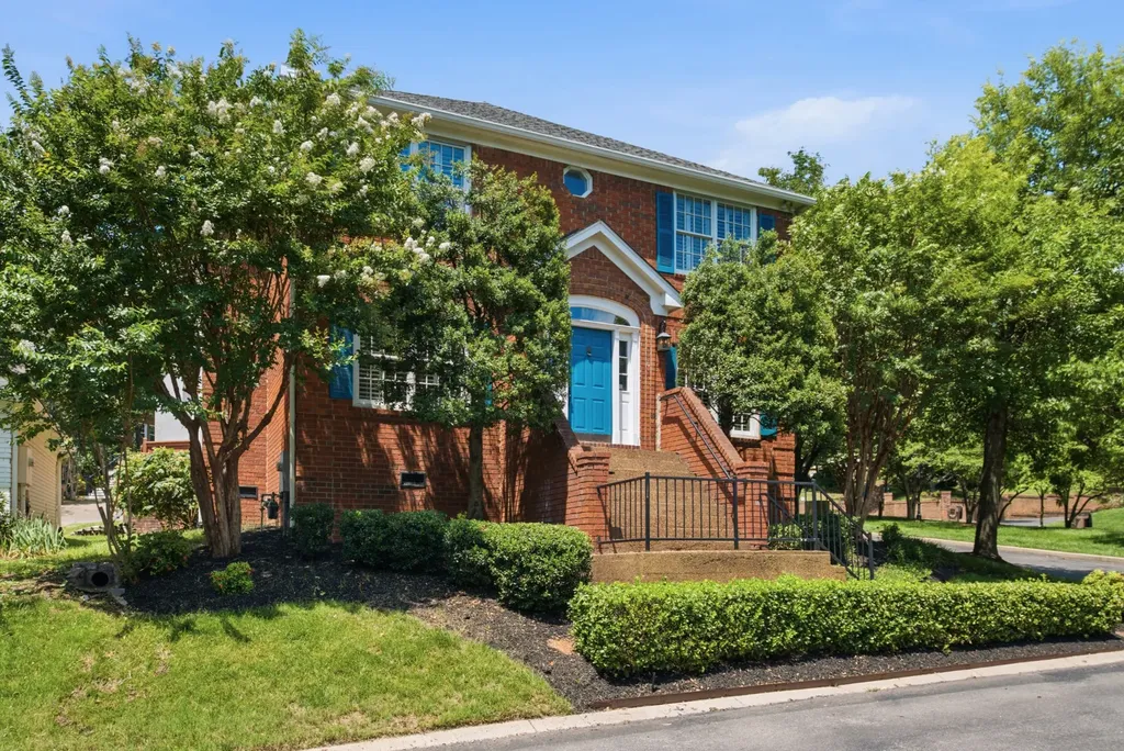 72 Ravenwood Hills Circle Nashville TN 37215