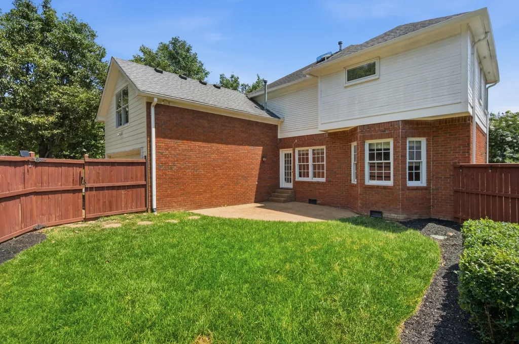 72 Ravenwood Hills Circle Nashville TN 37215