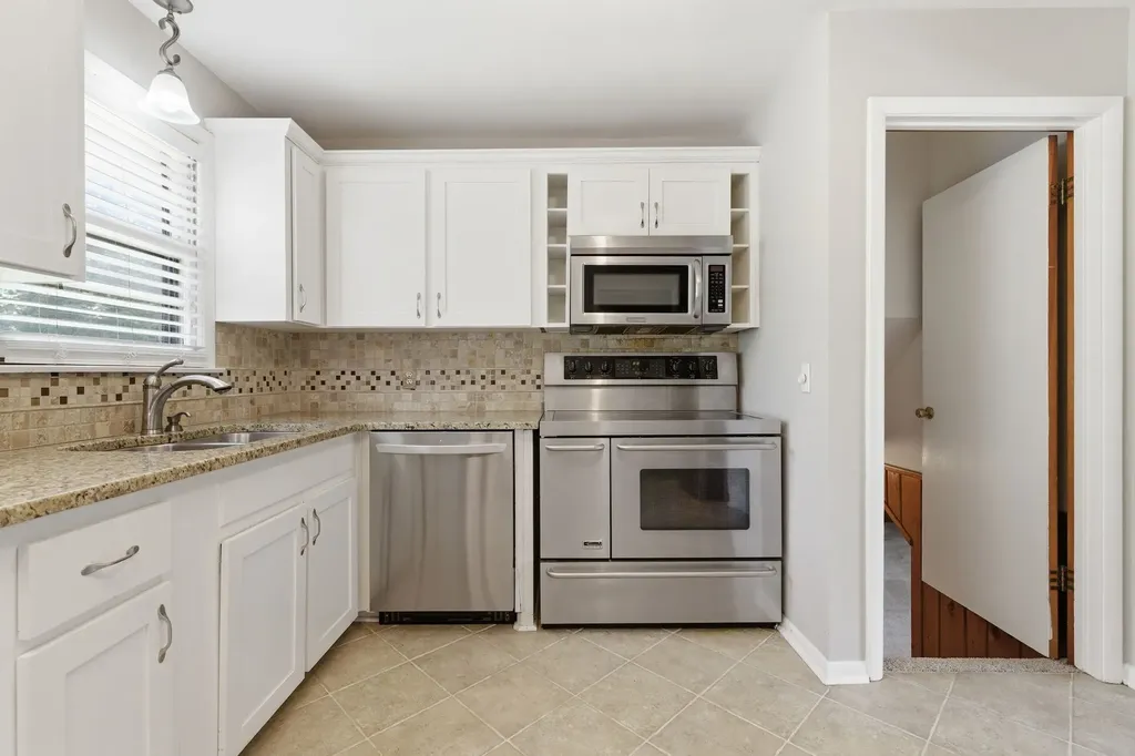 461 Manley Drive Nashville TN 37220