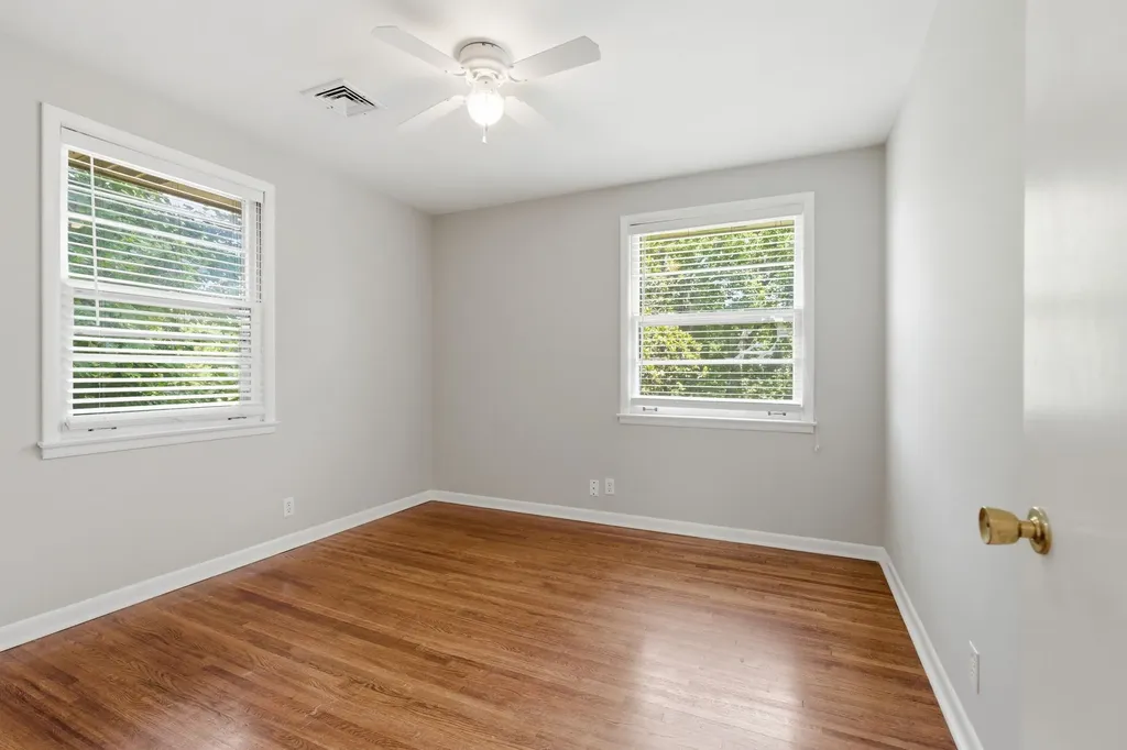 461 Manley Drive Nashville TN 37220